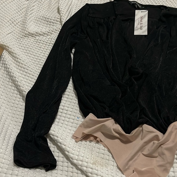 NWT- Strut & Bolt - L - Picture 4 of 10